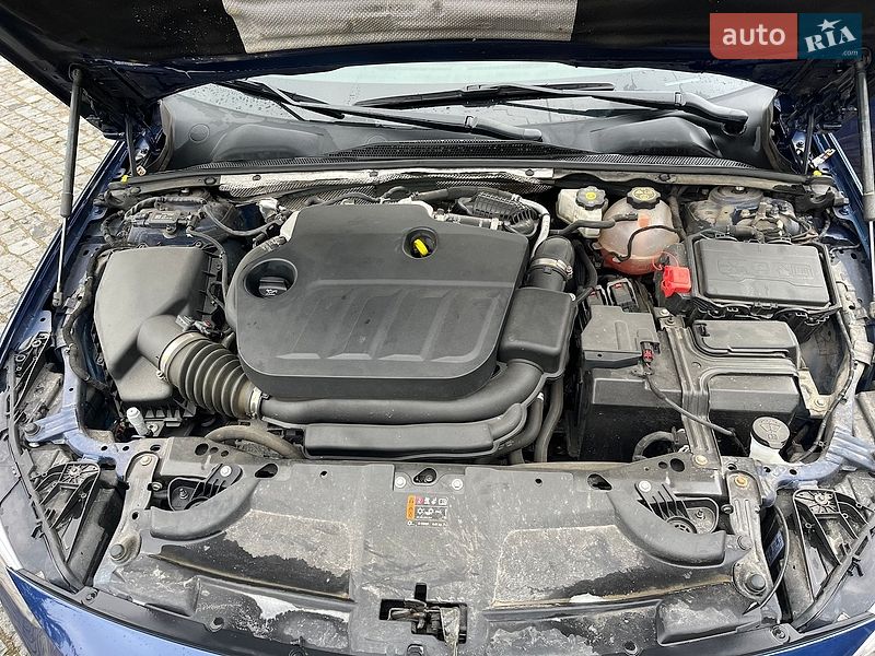 Ліфтбек Opel Insignia 2020 в Золочеві