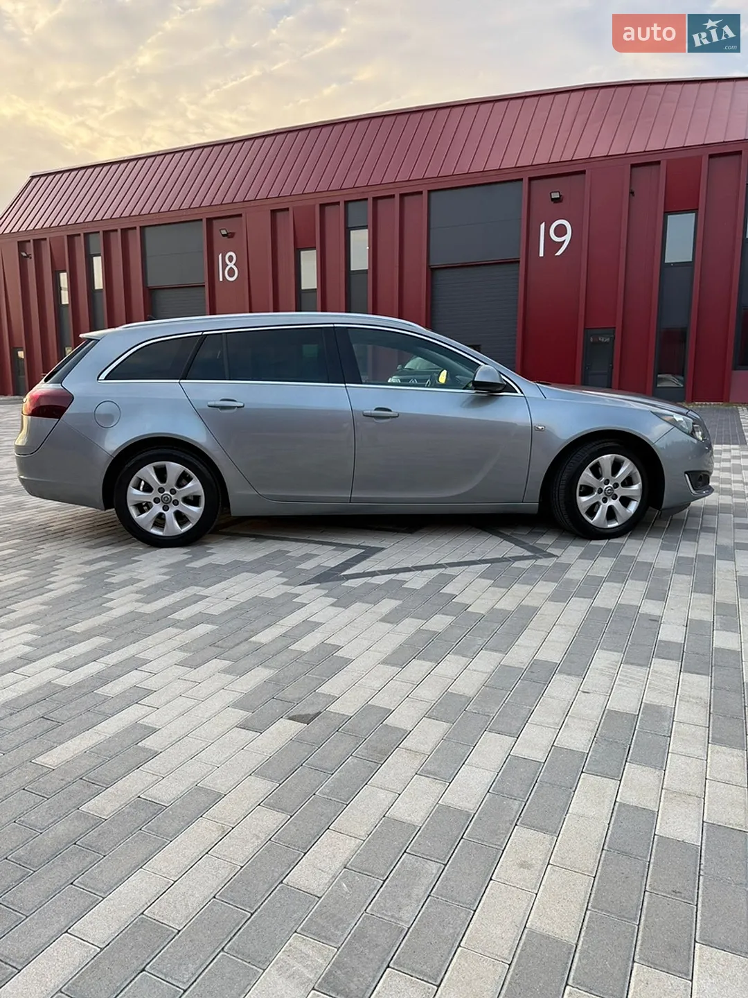 2015 Opel Insignia - мініатюра 3