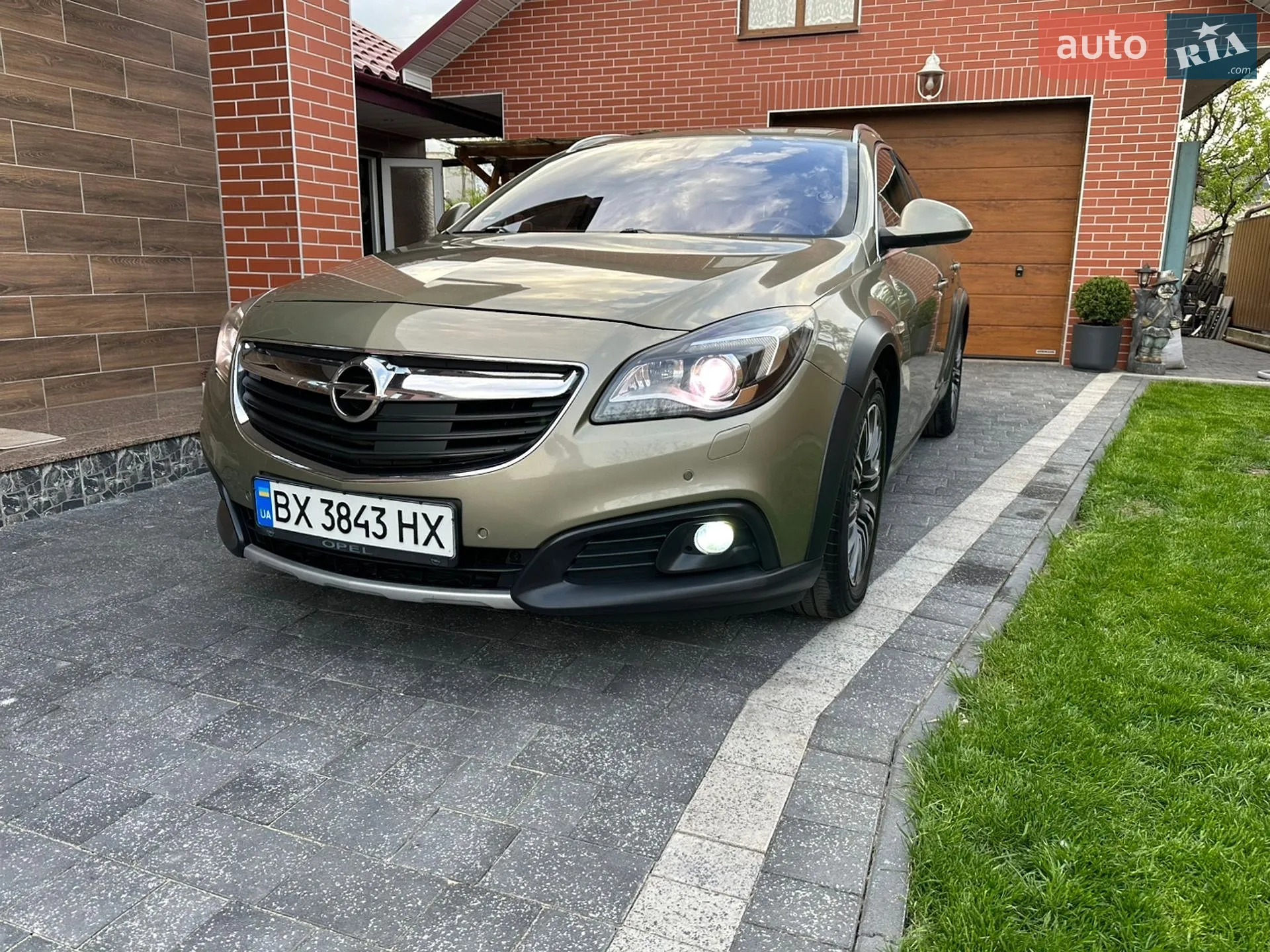 2013 Opel Insignia - мініатюра 2