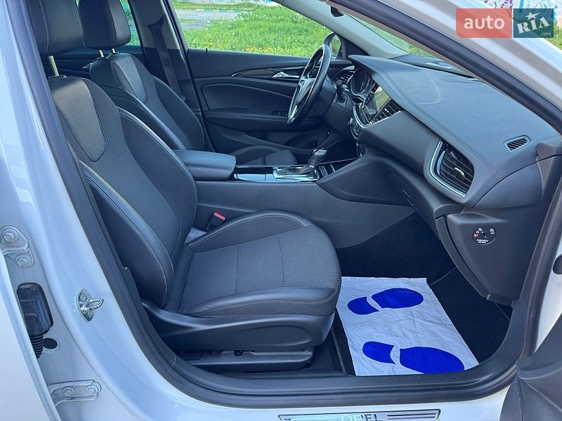 Универсал Opel Insignia 2019 в Хмельницком