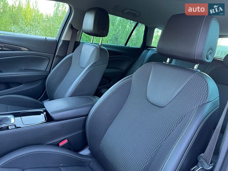 Универсал Opel Insignia 2019 в Хмельницком