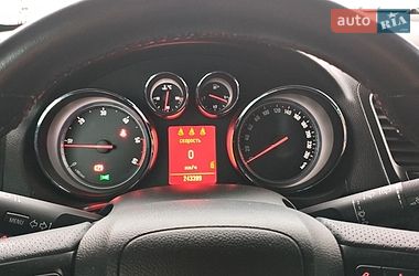 Универсал Opel Insignia 2010 в Лиманском