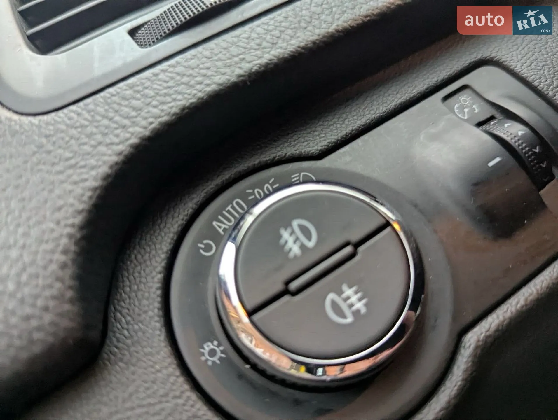 2013 Opel Insignia - мініатюра 14
