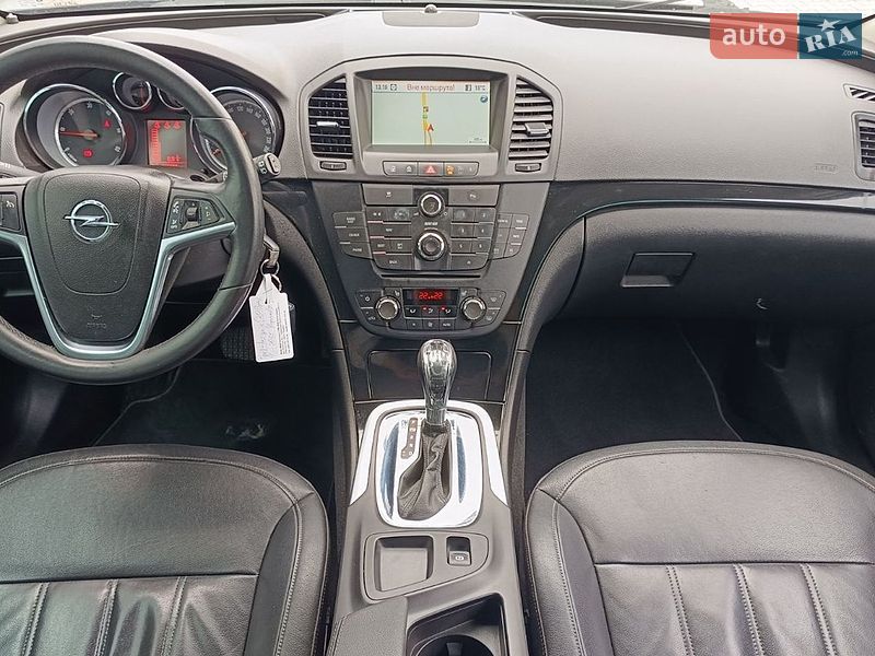 Универсал Opel Insignia 2013 в Киеве