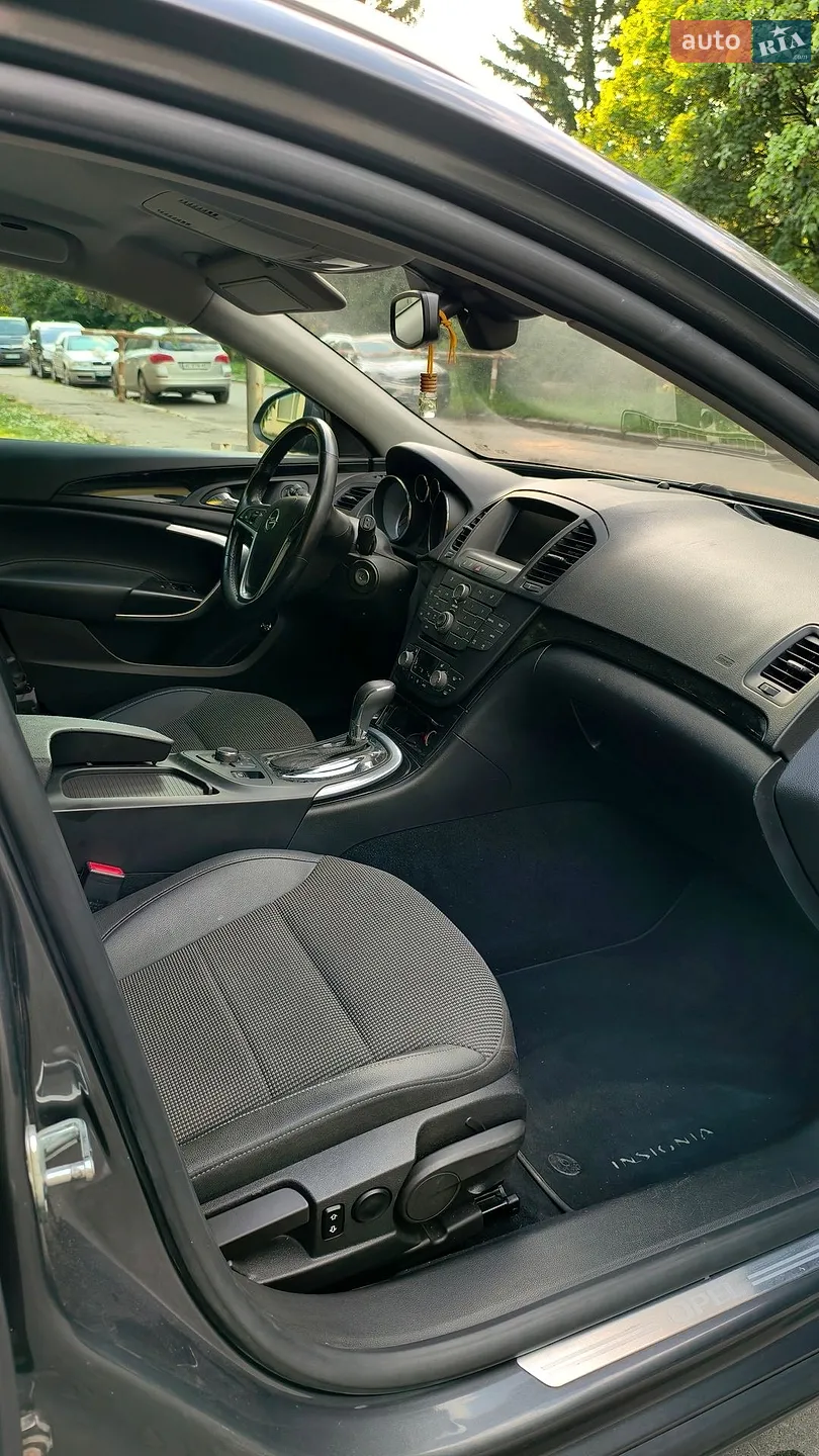 2012 Opel Insignia - мініатюра 9