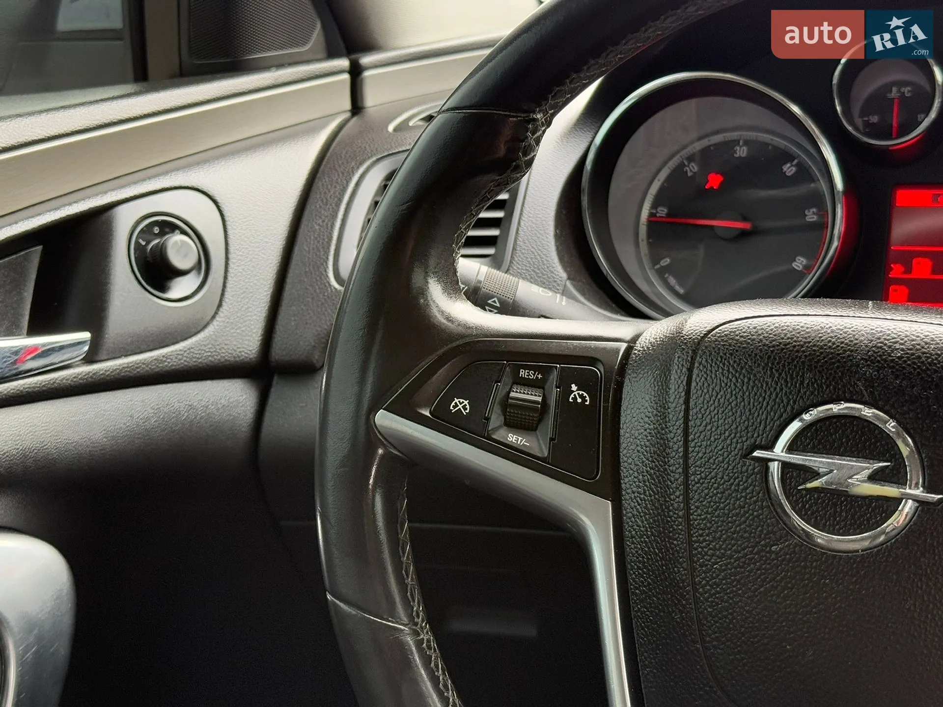 2012 Opel Insignia - мініатюра 20