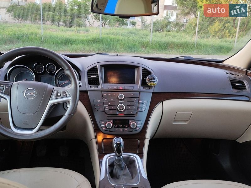 Универсал Opel Insignia 2009 в Шепетовке