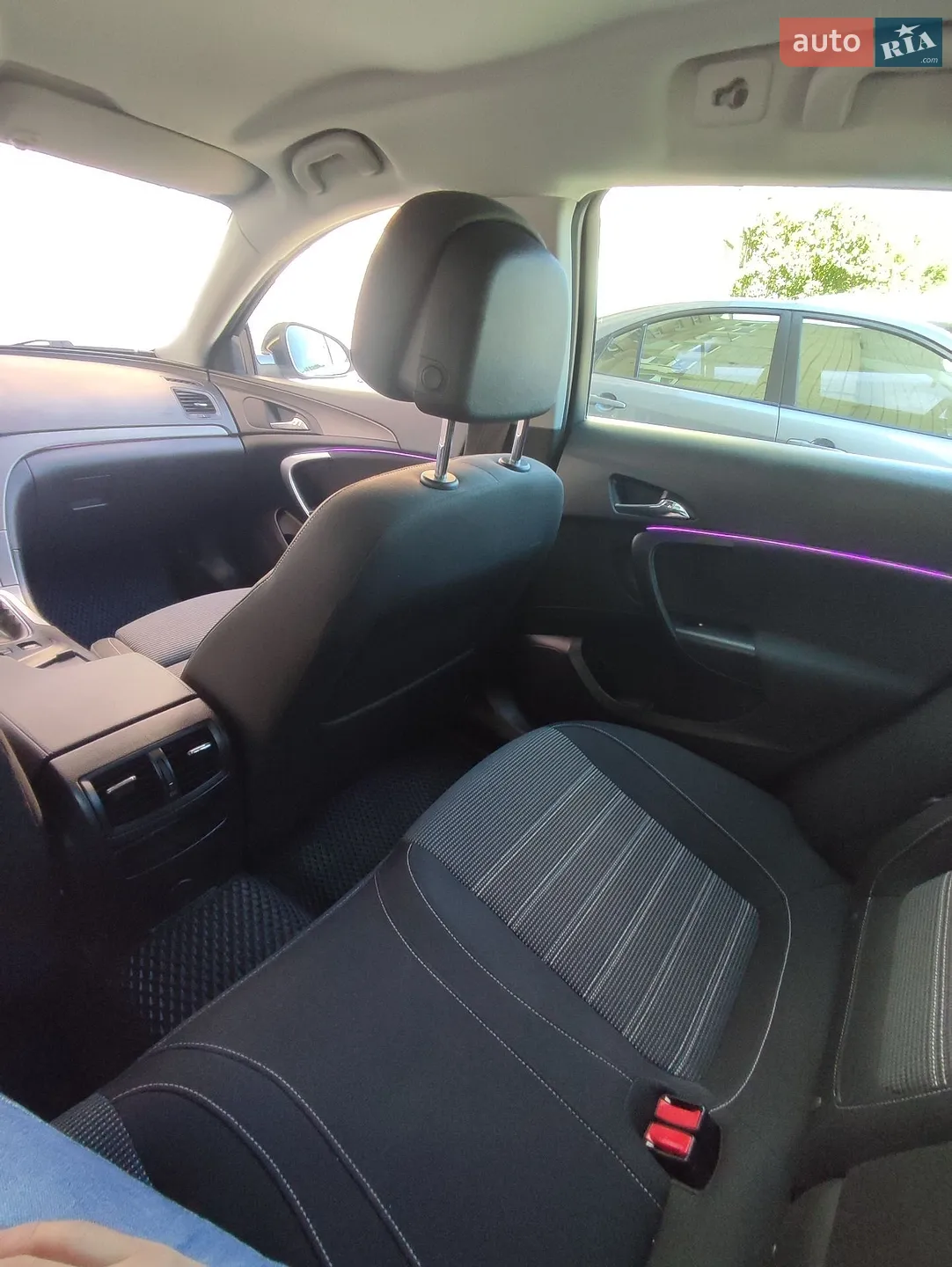 2012 Opel Insignia - мініатюра 9