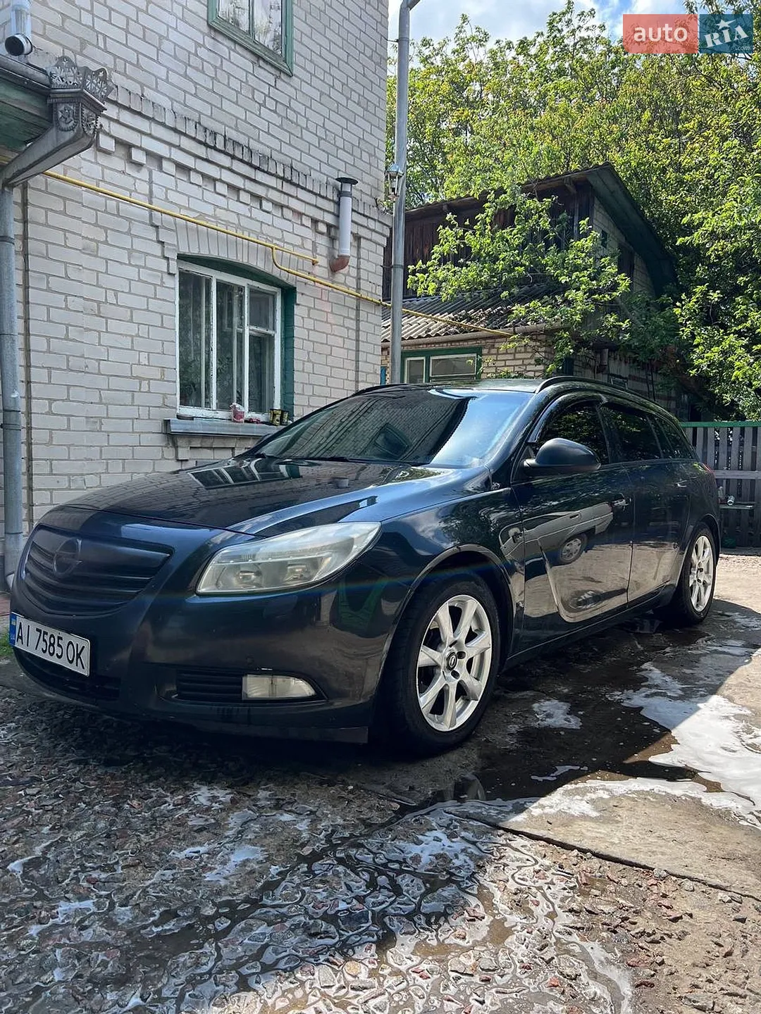 2010 Opel Insignia - мініатюра 3