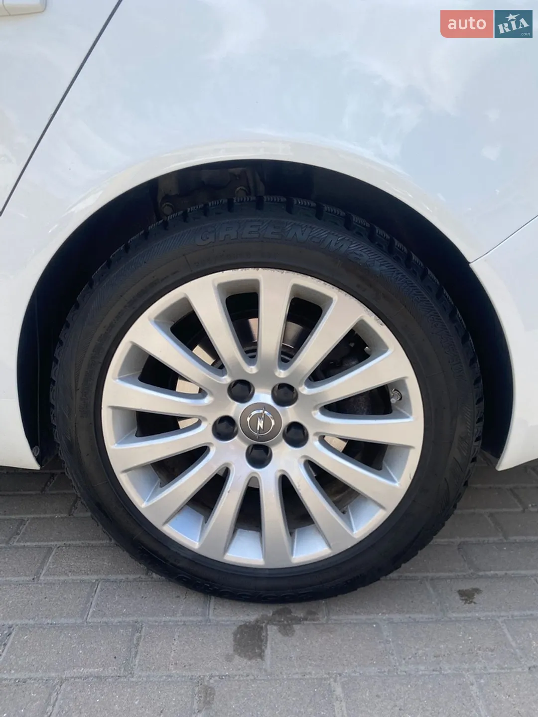 2010 Opel Insignia - мініатюра 10