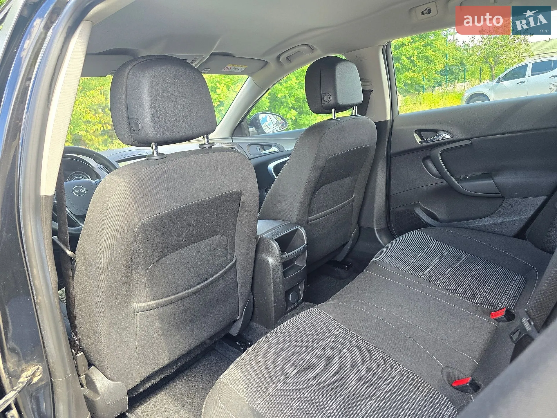 2017 Opel Insignia - мініатюра 28