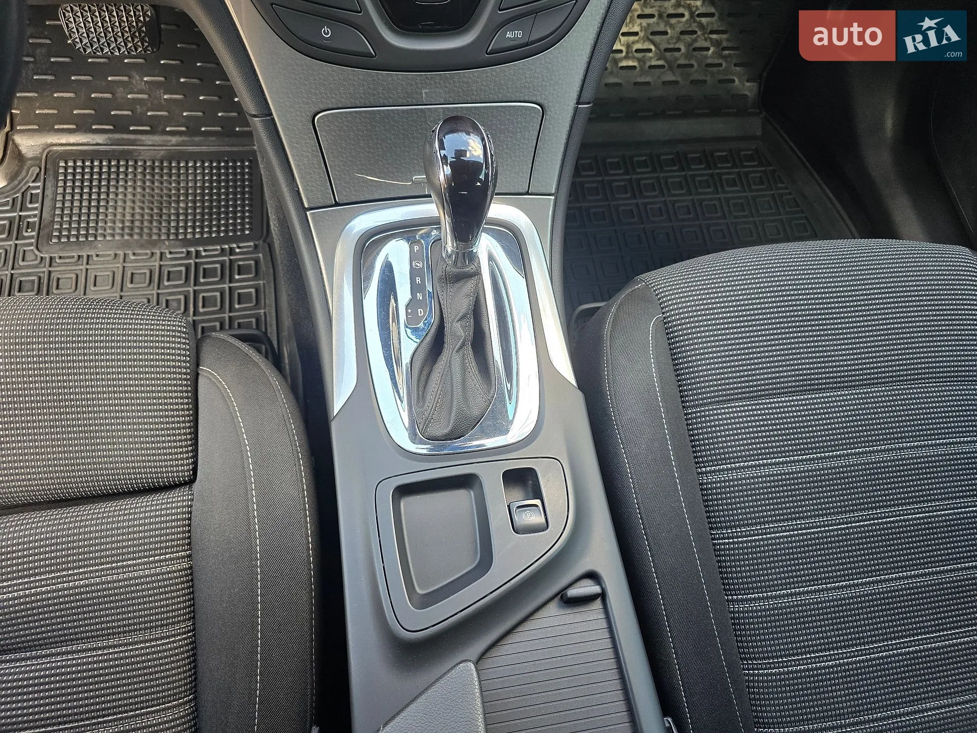 2017 Opel Insignia - мініатюра 38
