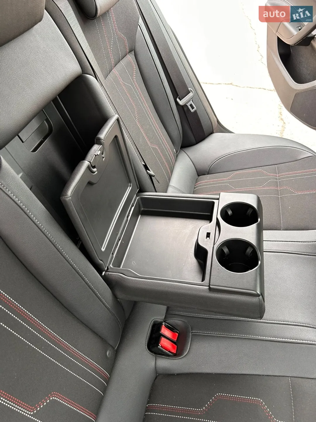 2012 Opel Insignia - мініатюра 18