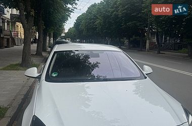 Седан Opel Insignia 2016 в Житомире