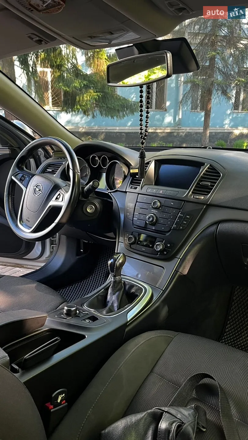 2010 Opel Insignia - мініатюра 21