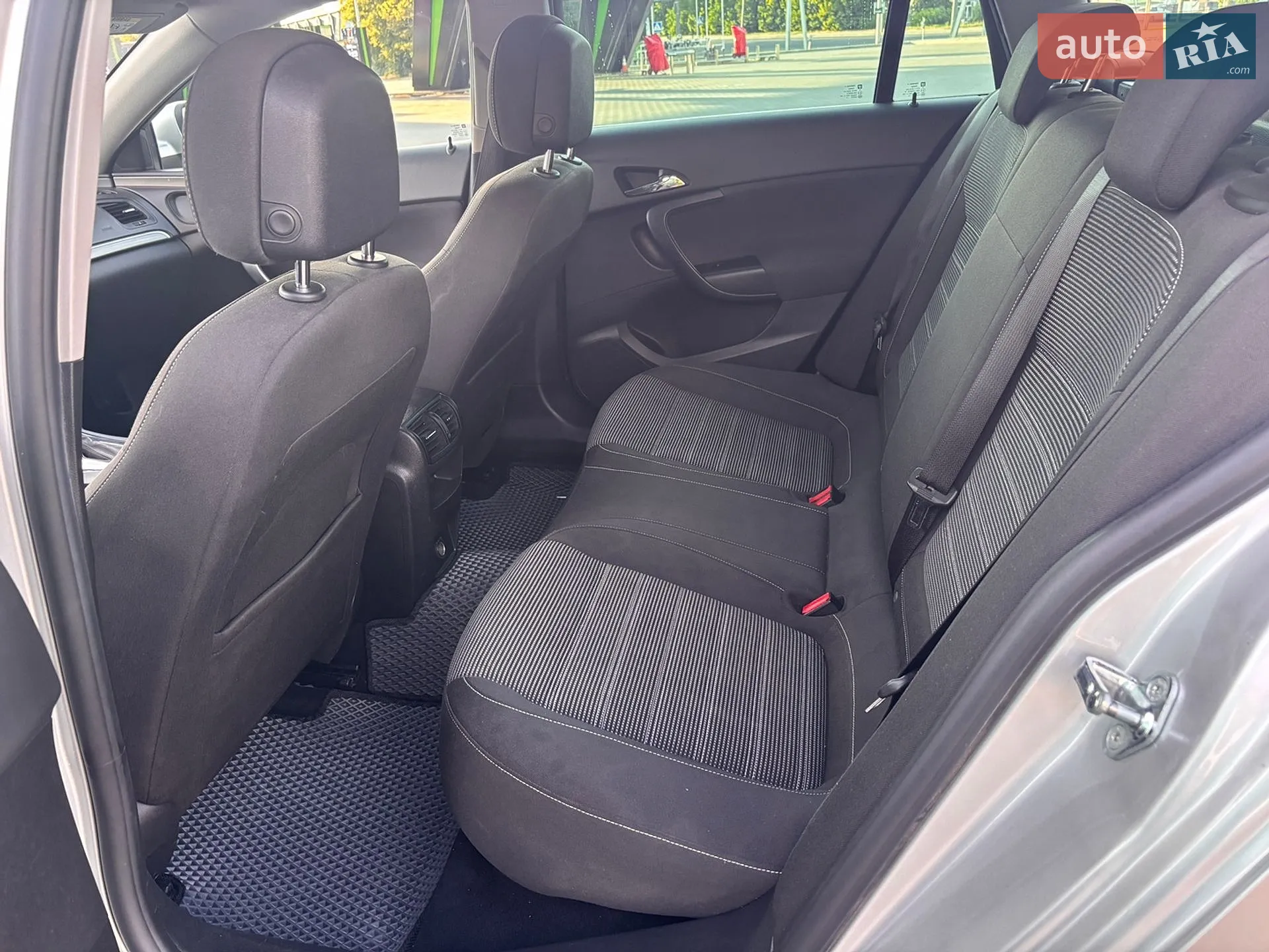 2014 Opel Insignia - мініатюра 14