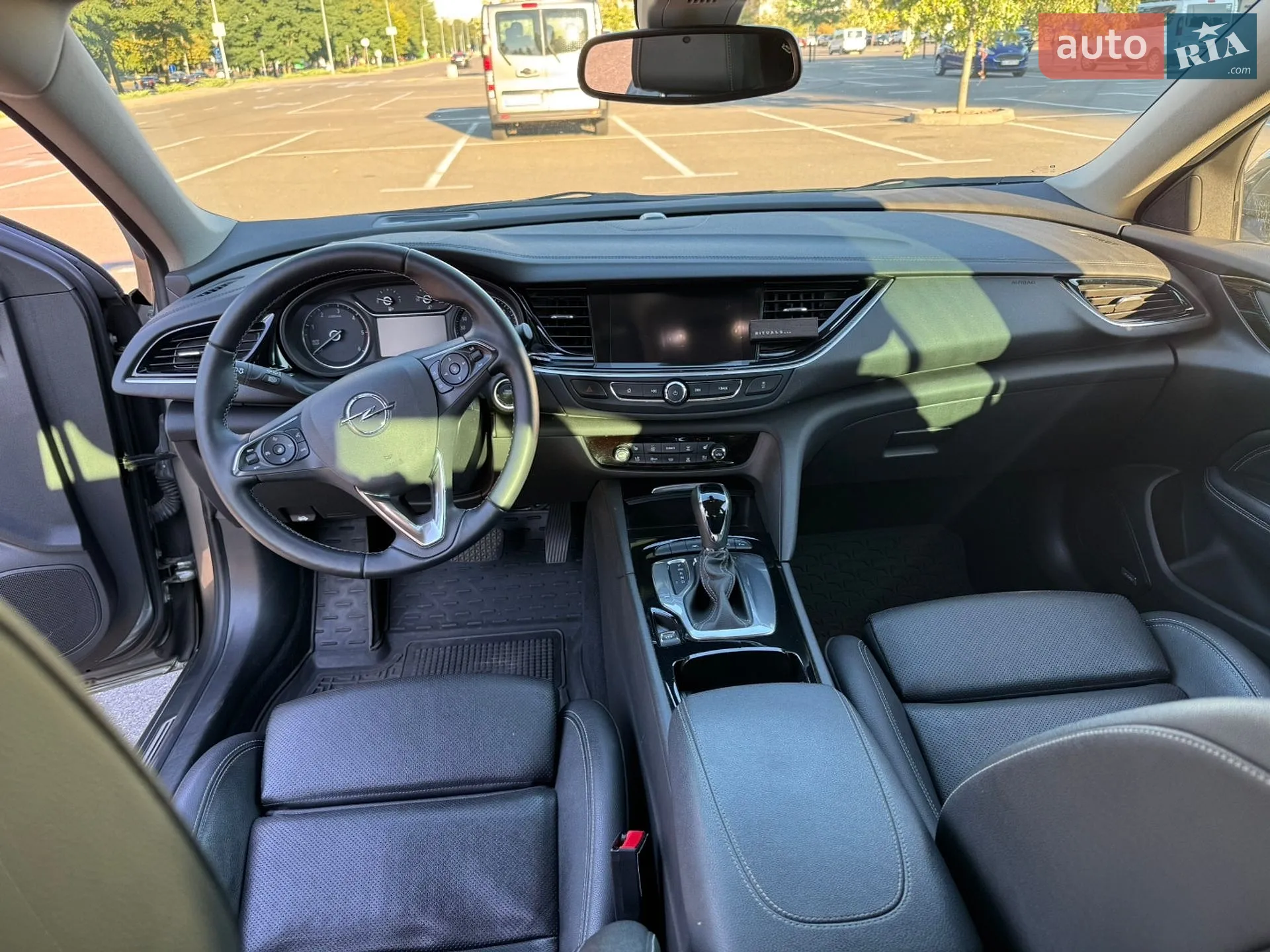 2018 Opel Insignia - мініатюра 12