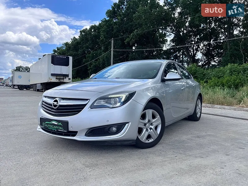 Opel Insignia 2015