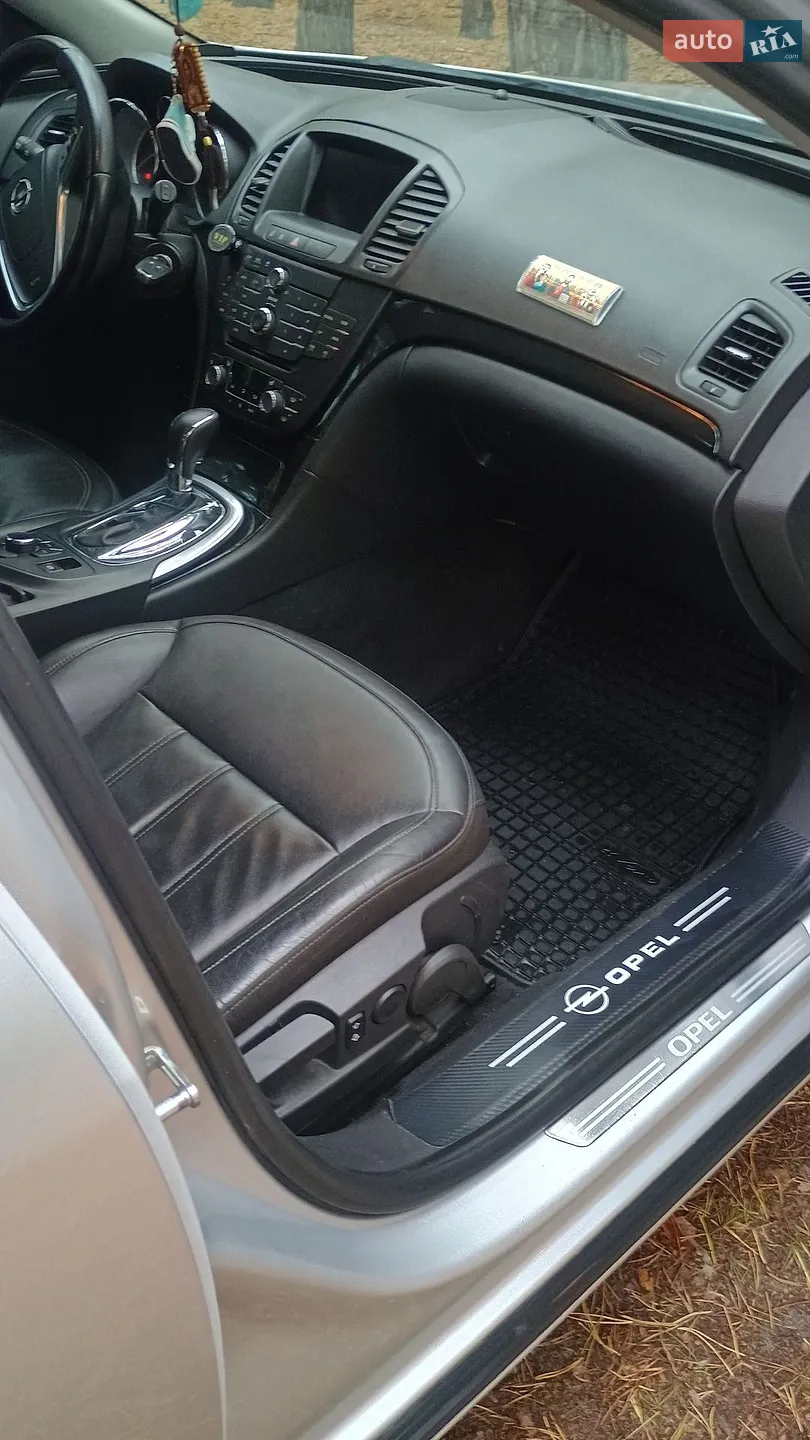 2012 Opel Insignia - мініатюра 8