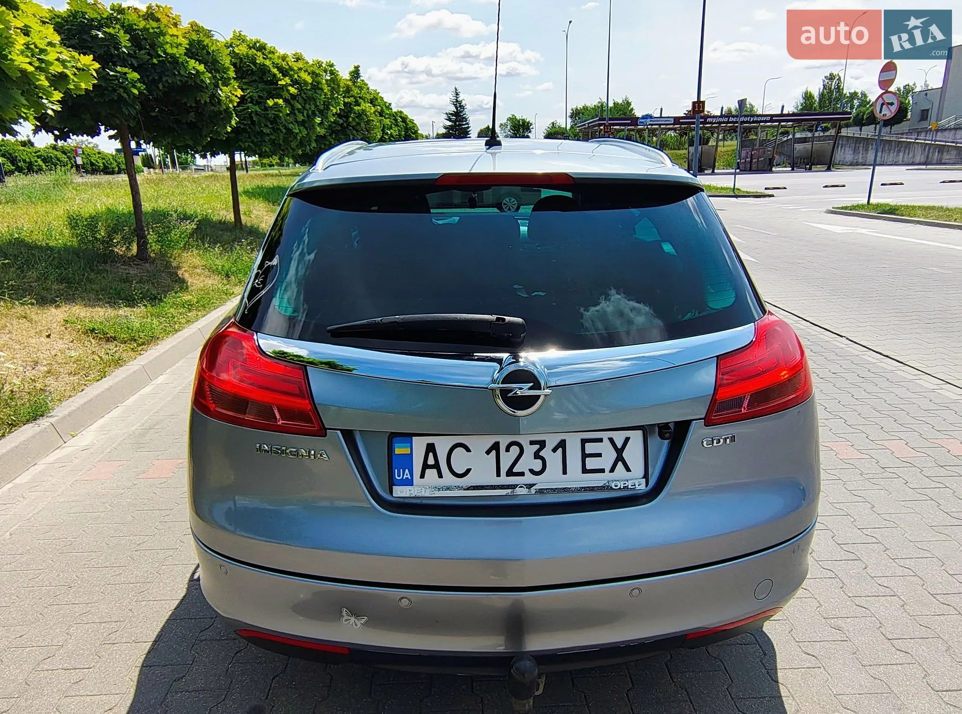 2010 Opel Insignia - мініатюра 15