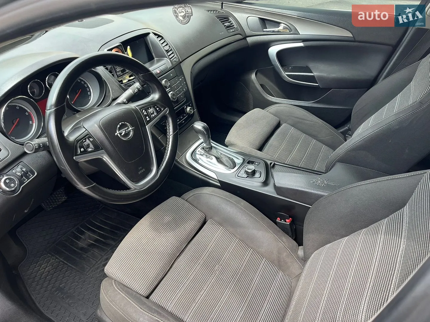 2010 Opel Insignia - мініатюра 14