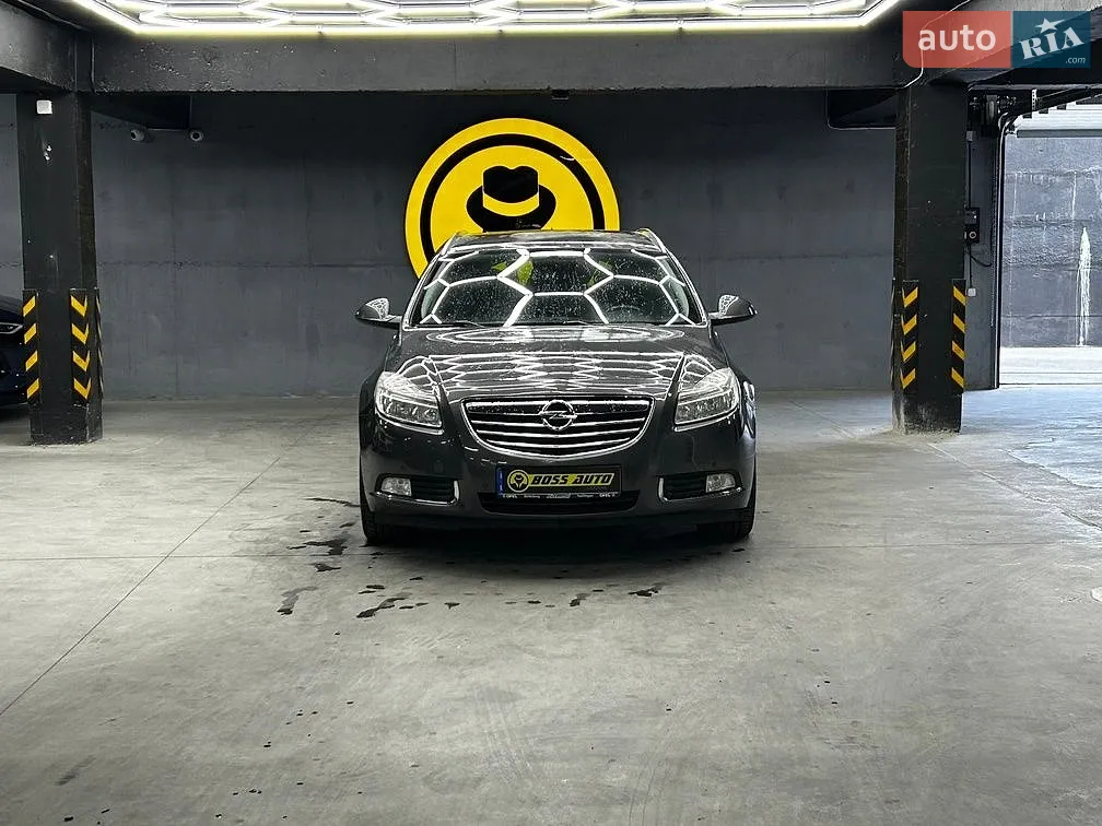 2011 Opel Insignia - мініатюра 2