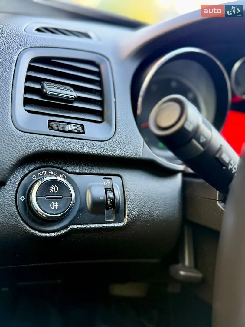 2010 Opel Insignia - мініатюра 36