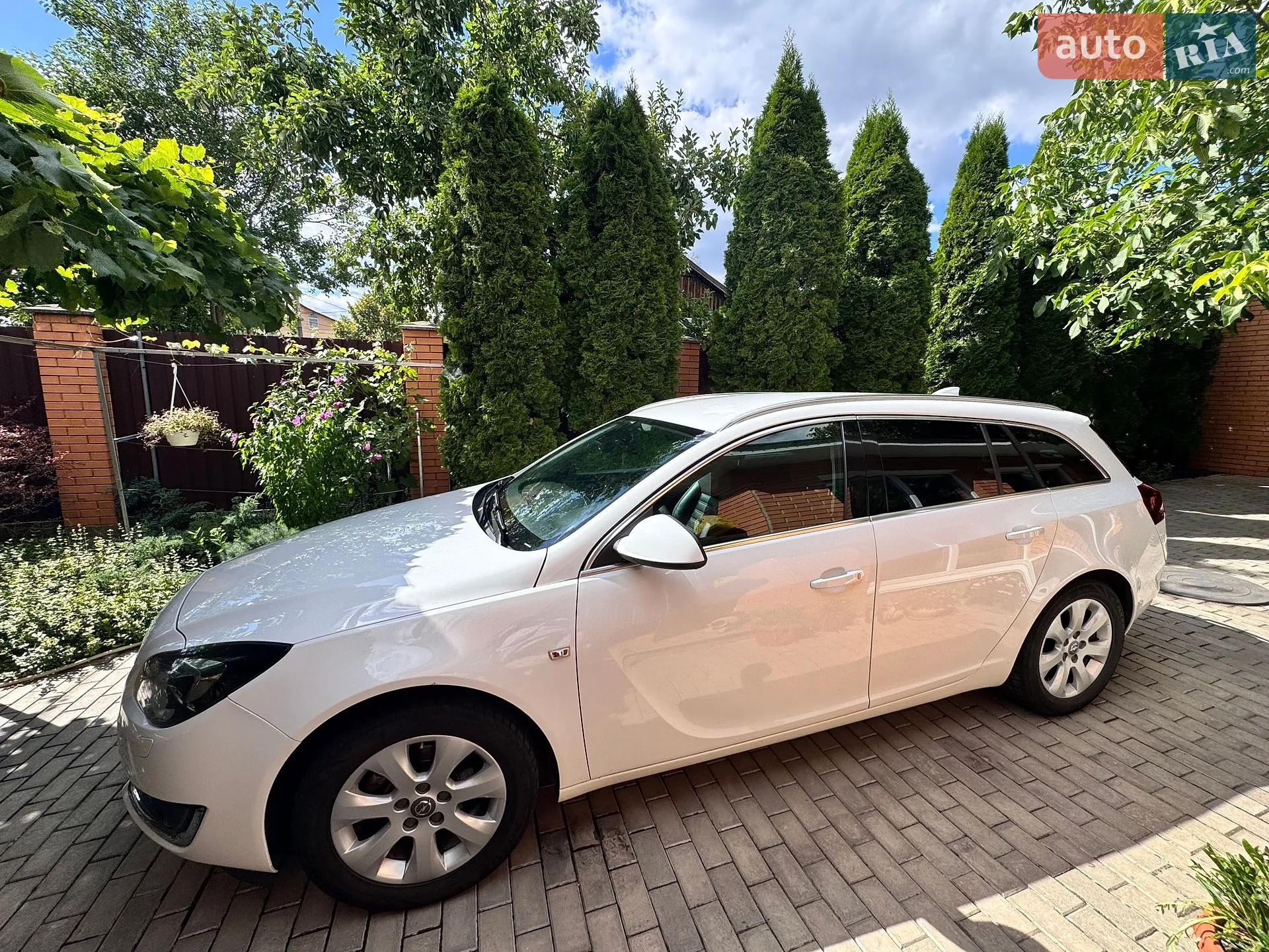 2017 Opel Insignia - мініатюра 3