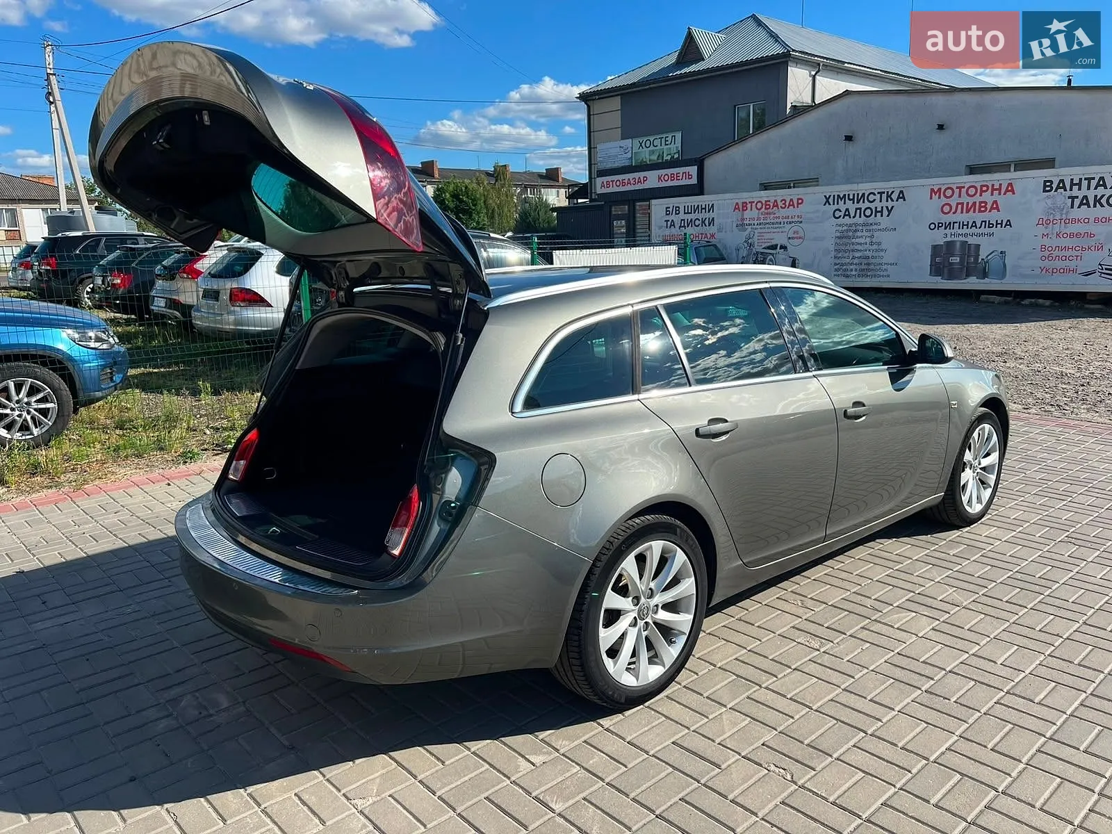 2017 Opel Insignia - мініатюра 8