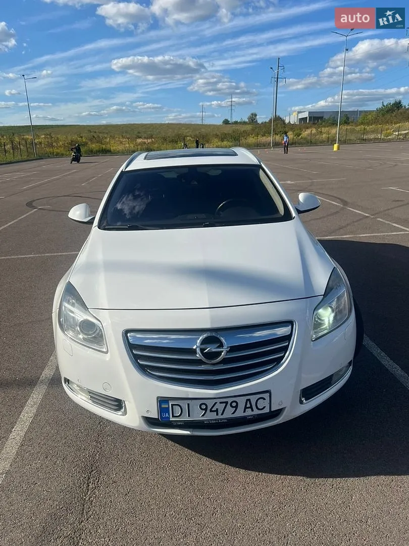 2010 Opel Insignia - мініатюра 9
