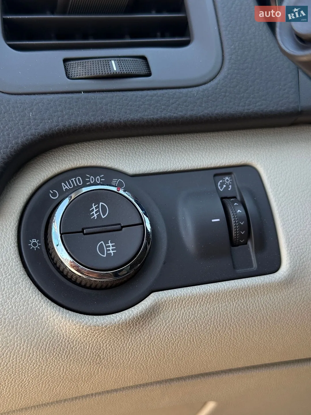 2011 Opel Insignia - мініатюра 32