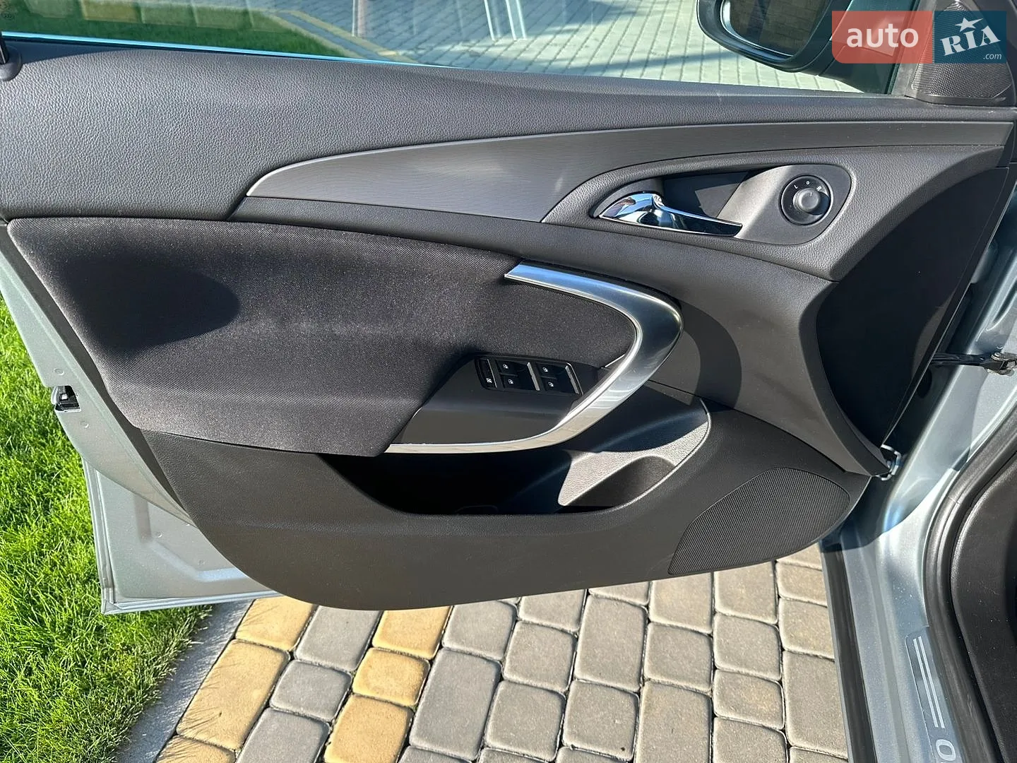 2010 Opel Insignia - мініатюра 17