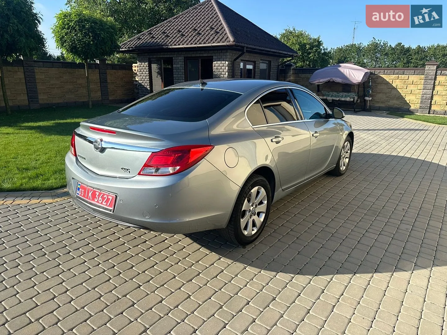 2010 Opel Insignia - мініатюра 8