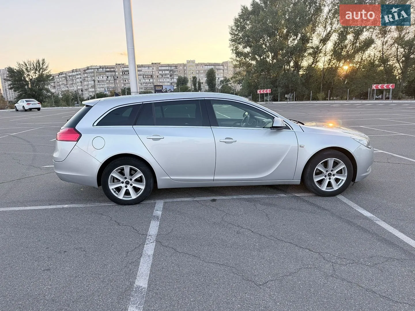 2011 Opel Insignia - мініатюра 3