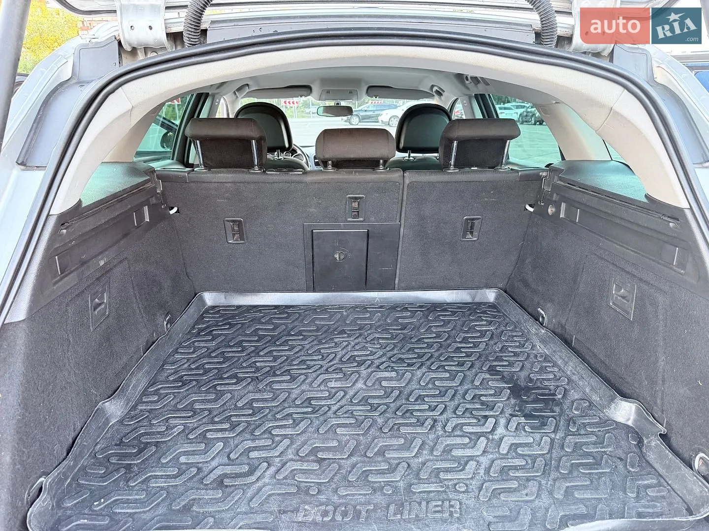 2011 Opel Insignia - мініатюра 13