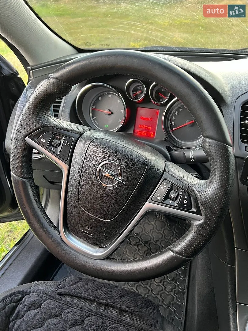 2010 Opel Insignia - мініатюра 17