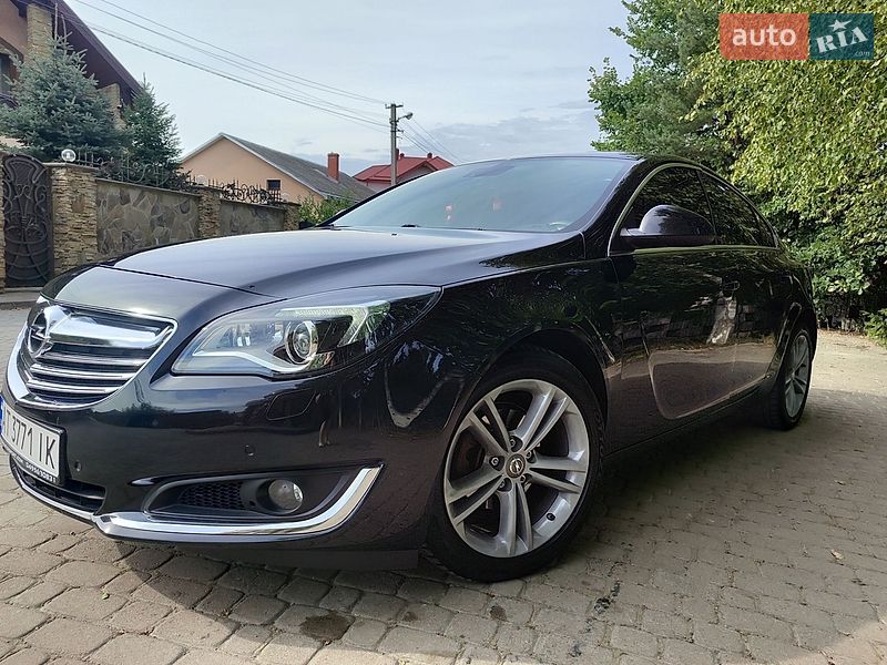 Лифтбек Opel Insignia 2014 в Ивано-Франковске