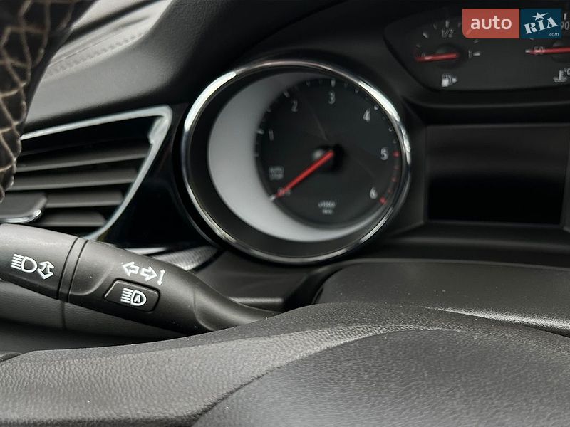 Універсал Opel Insignia 2020 в Мукачевому