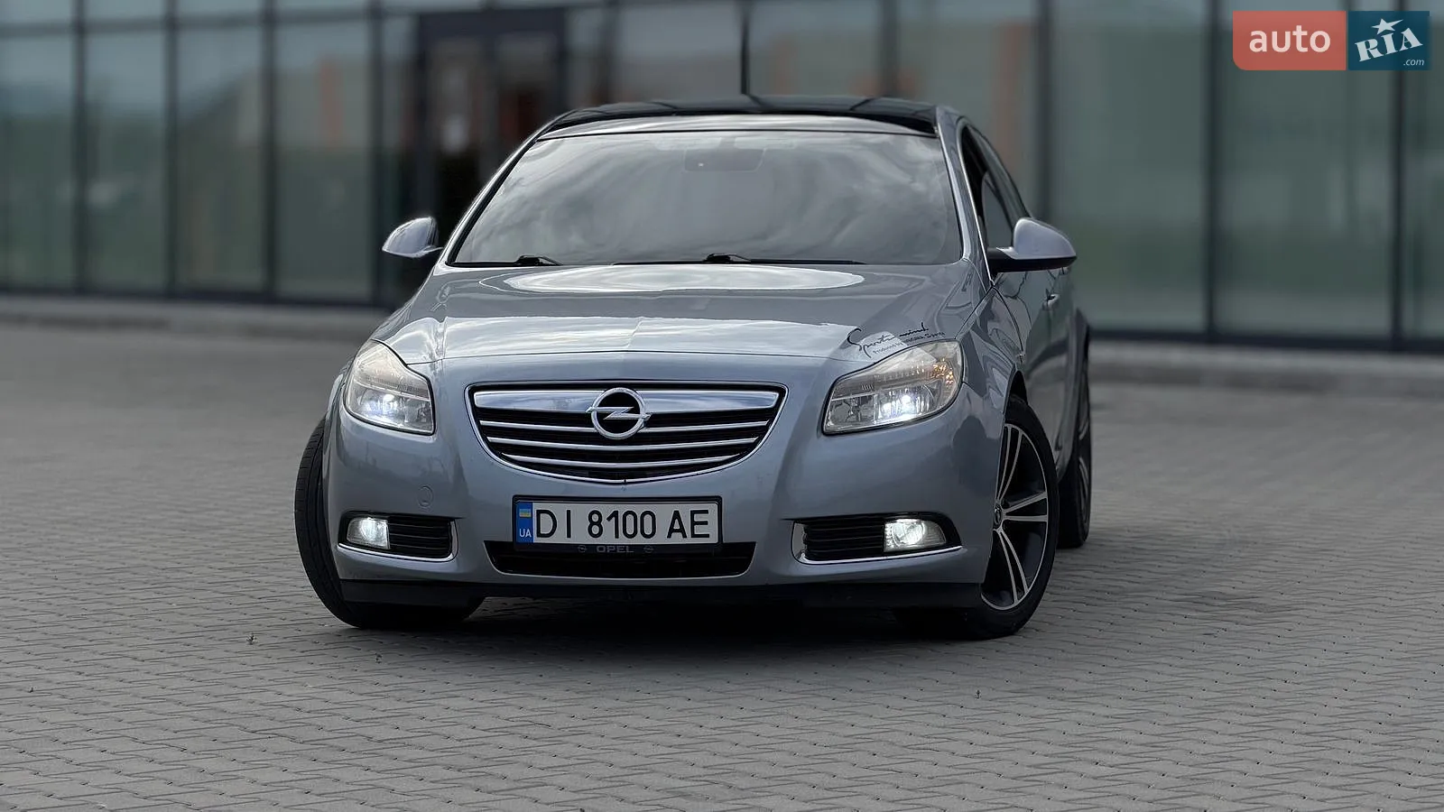 2010 Opel Insignia - мініатюра 2