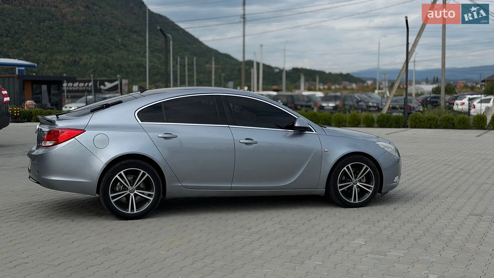 2010 Opel Insignia - мініатюра 4