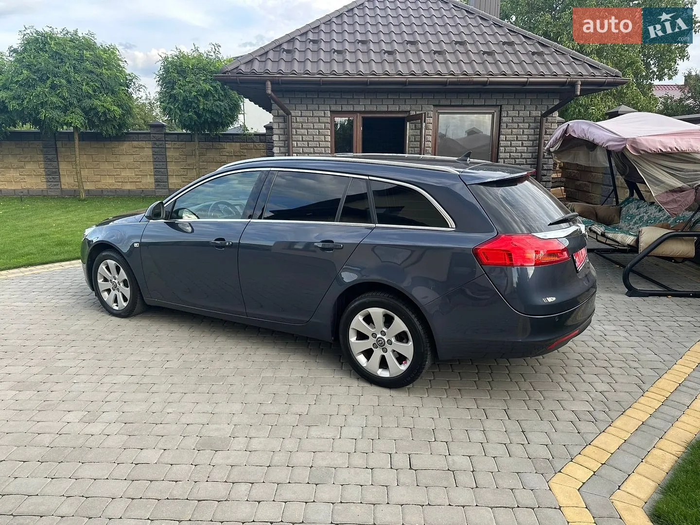 2010 Opel Insignia - мініатюра 9