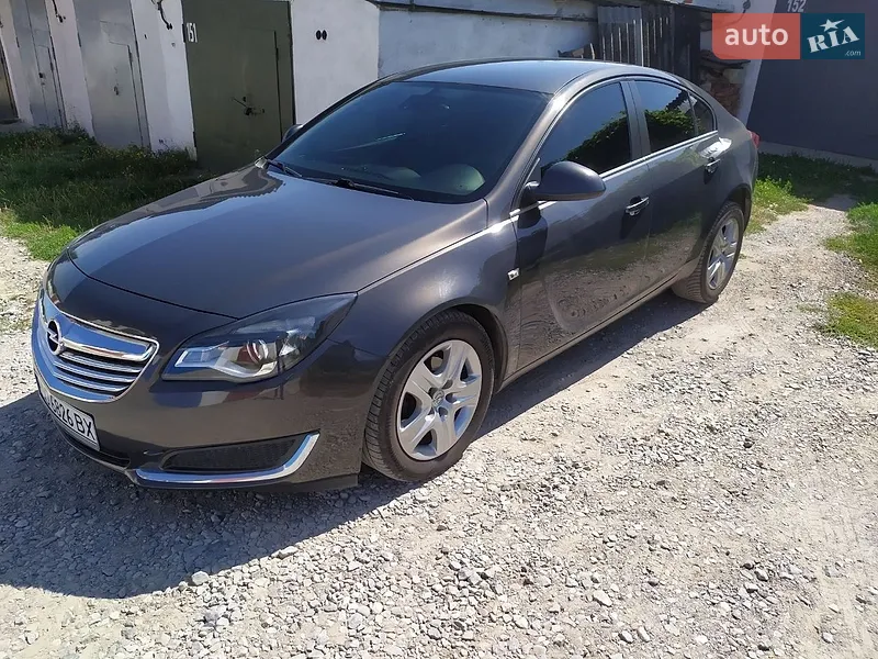 Opel Insignia 2013