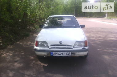 Хэтчбек Opel Kadett 1991 в Житомире