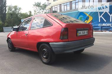 Хэтчбек Opel Kadett 1987 в Киеве