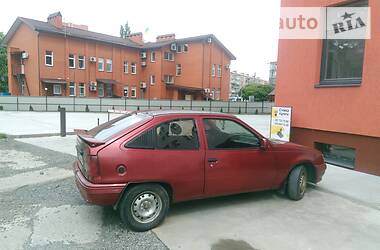 Хетчбек Opel Kadett 1988 в 