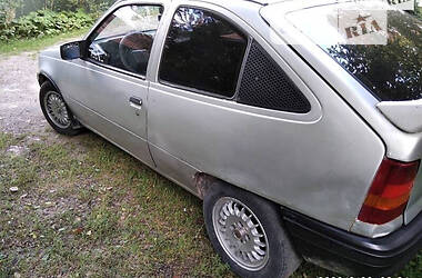 Хэтчбек Opel Kadett 1986 в Коломые