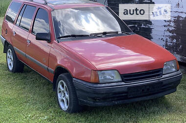 Универсал Opel Kadett 1989 в Ивано-Франковске