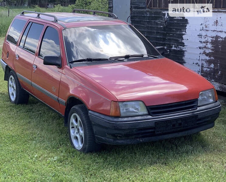 Универсал Opel Kadett 1991 в Ивано-Франковске