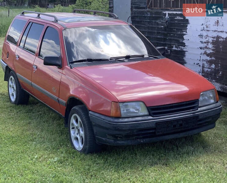 Универсал Opel Kadett 1991 в Ивано-Франковске