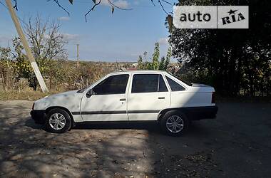 Седан Opel Kadett 1990 в Белгороде-Днестровском